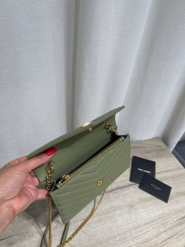Сумка женская Yves Saint Laurent Артикул BMS-149683. Вид 2