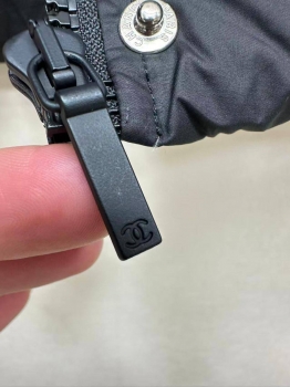Пуховик Chanel Артикул BMS-149686. Вид 2