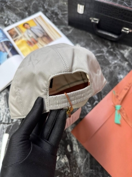 Бейсболка  Loro Piana Артикул BMS-149746. Вид 3
