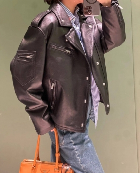 Кожаная куртка  Prada Артикул BMS-149808. Вид 1