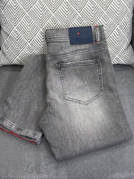 Джинсы  Kiton Артикул BMS-149813. Вид 1
