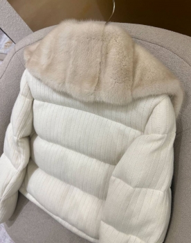 Пуховик Brunello Cucinelli Артикул BMS-149866. Вид 4