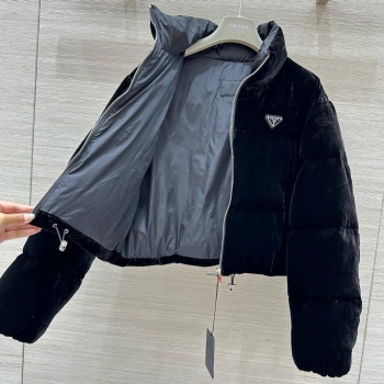 Пуховик Prada Артикул BMS-149867. Вид 3 Пуховик Prada Артикул BMS-149867. Вид 3