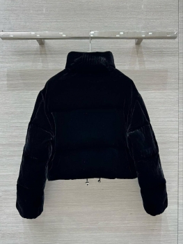 Пуховик Prada Артикул BMS-149867. Вид 6 Пуховик Prada Артикул BMS-149867. Вид 6