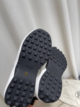Кроссовки Hermes Артикул BMS-149901. Вид 2
