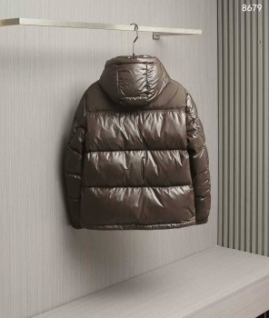 Пуховик Burberry Артикул BMS-149933. Вид 2