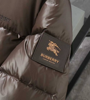 Пуховик Burberry Артикул BMS-149933. Вид 8