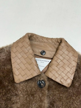 Куртка женская Bottega Veneta Артикул BMS-149943. Вид 4