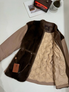 Пальто  Loro Piana Артикул BMS-149950. Вид 2