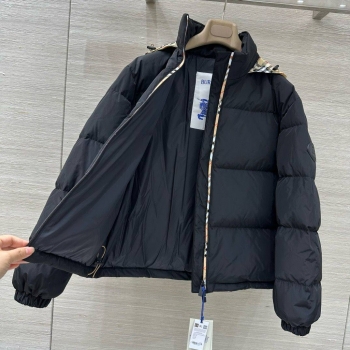 Пуховик Burberry Артикул BMS-149957. Вид 3