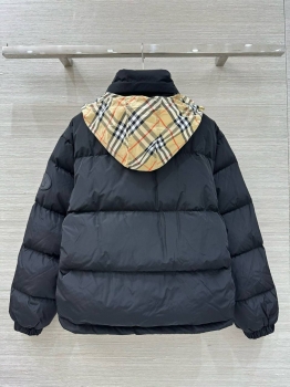 Пуховик Burberry Артикул BMS-149957. Вид 6