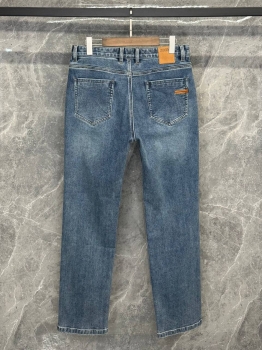 Джинсы ZEGNA Артикул BMS-149980. Вид 3
