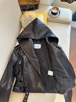 Кожаная  куртка  Alaia Артикул BMS-150011. Вид 4