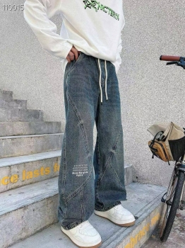 Джинсы  Maison Margiela Артикул BMS-150023. Вид 1
