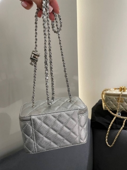Сумка женская Chanel Артикул BMS-150281. Вид 4