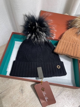 Шапка Loro Piana Артикул BMS-150304. Вид 4