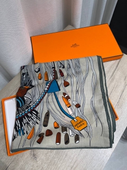 Платок Hermes Артикул BMS-150313. Вид 3