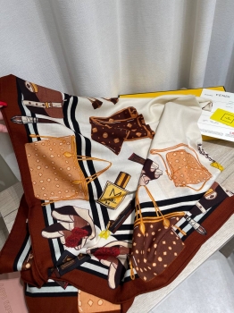 Платок Fendi Артикул BMS-150318. Вид 6
