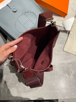 Сумка женская Evelyne 29 cm Clemence leather Hermes Артикул BMS-150347. Вид 2