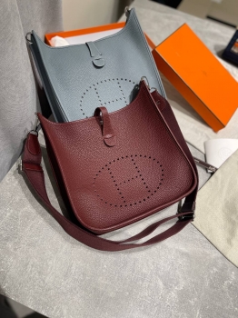 Сумка женская Evelyne 29 cm Clemence leather Hermes Артикул BMS-150347. Вид 5