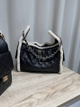Сумка женская Chanel Артикул BMS-150361. Вид 1