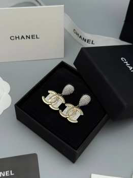 Серьги Chanel Артикул BMS-150453. Вид 3  Серьги Chanel Артикул BMS-150453. Вид 3