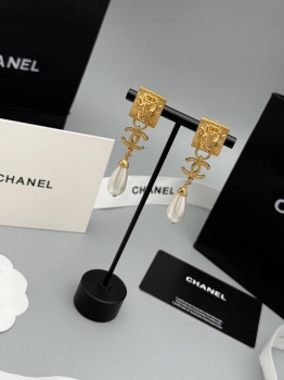 Серьги Chanel Артикул BMS-150452. Вид 1  Серьги Chanel Артикул BMS-150452. Вид 1