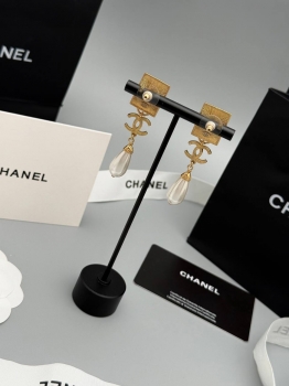 Серьги Chanel Артикул BMS-150452. Вид 3  Серьги Chanel Артикул BMS-150452. Вид 3