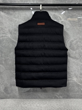 Жилет ZEGNA Артикул BMS-150556. Вид 2 Жилет ZEGNA Артикул BMS-150556. Вид 2