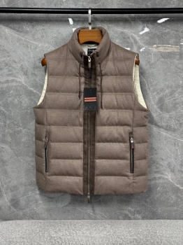 Жилет ZEGNA Артикул BMS-150555. Вид 1 Жилет ZEGNA Артикул BMS-150555. Вид 1