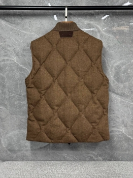 Жилет   Berluti Артикул BMS-150559. Вид 2 Жилет   Berluti Артикул BMS-150559. Вид 2