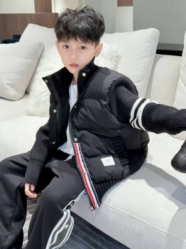 Куртка  THOM BROWNE Артикул BMS-150650. Вид 3