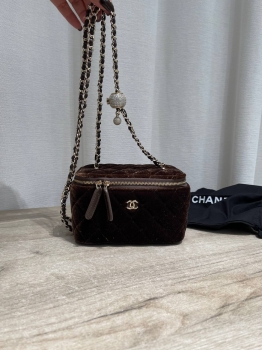 Сумка женская Chanel Артикул BMS-150604. Вид 1 Сумка женская Chanel Артикул BMS-150604. Вид 1
