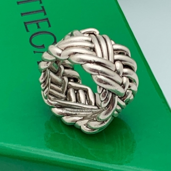 Кольцо Bottega Veneta Артикул BMS-150660. Вид 3 Кольцо Bottega Veneta Артикул BMS-150660. Вид 3