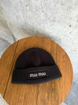 Шапка  Miu Miu Артикул BMS-150665. Вид 1 Шапка  Miu Miu Артикул BMS-150665. Вид 1
