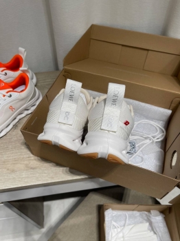 Кроссовки Loewe Артикул BMS-150705. Вид 4