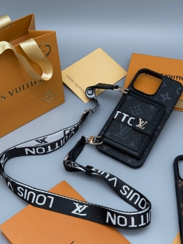 Чехол на Iphone 16 pro max  Louis Vuitton Артикул BMS-150723. Вид 2