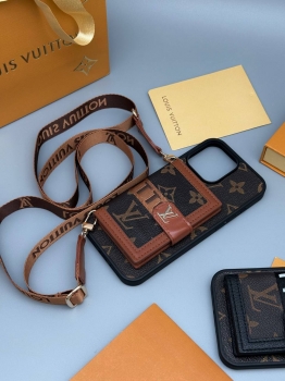 Чехол на Iphone 16 pro max  Louis Vuitton Артикул BMS-150723. Вид 4