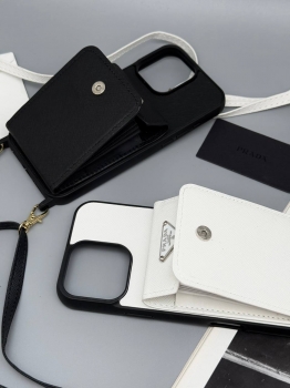 Чехол на Iphone 16 pro max  Prada Артикул BMS-150726. Вид 2