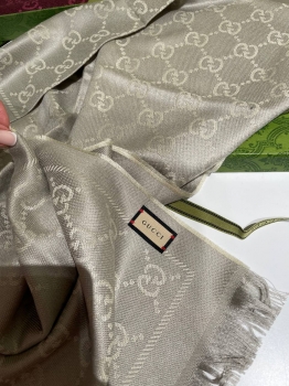 Шарф  Gucci Артикул BMS-150829. Вид 2