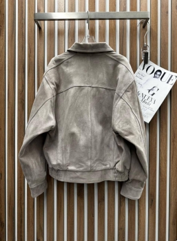 Замшевая куртка  The Row Артикул BMS-150895. Вид 3