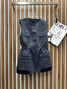 Костюм женский  Артикул BMS-150941. Вид 2