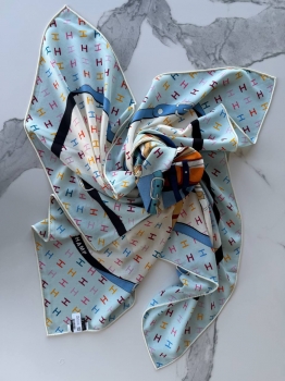 Платок Hermes Артикул BMS-150947. Вид 2