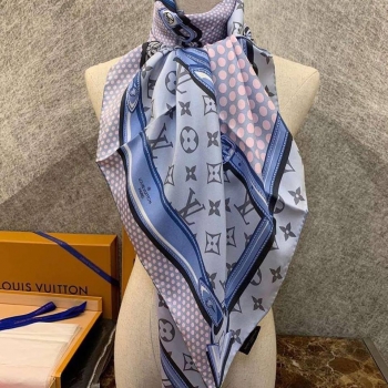 Платок Louis Vuitton Артикул BMS-31429. Вид 2
