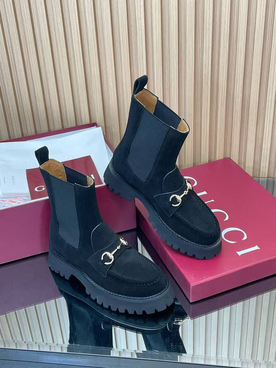 Ботинки Gucci Артикул BMS-150436 Ботинки Gucci Артикул BMS-150436