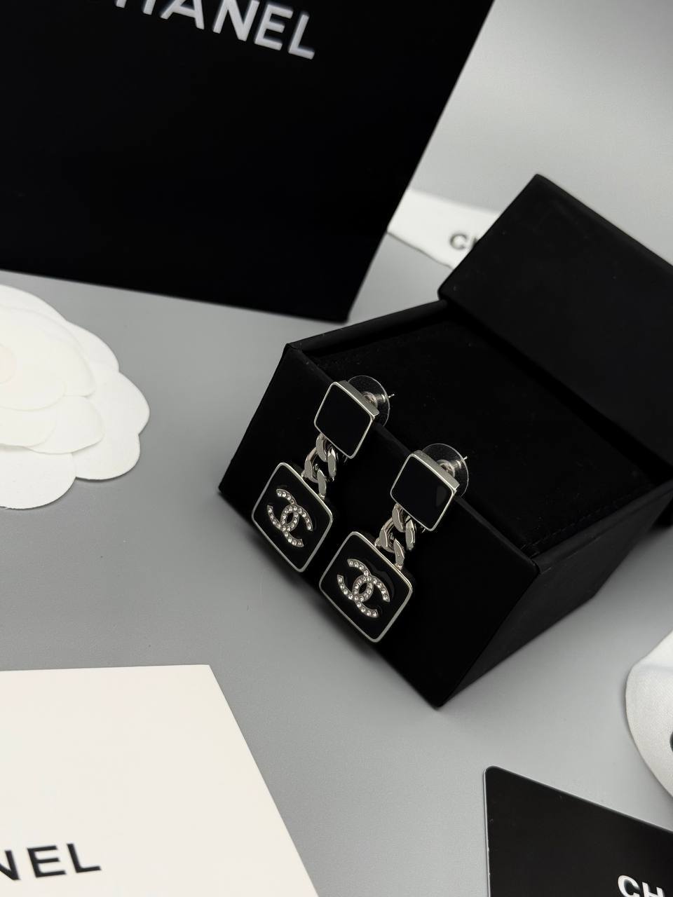 Серьги Chanel Артикул BMS-150455  Серьги Chanel Артикул BMS-150455