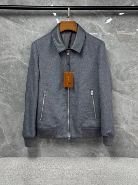  Куртка мужская