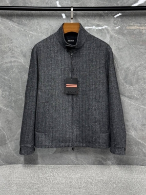  Куртка мужская