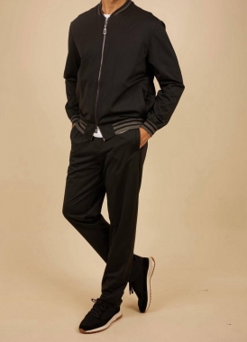 Костюм спортивный