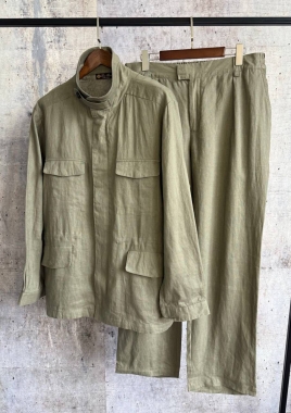 Костюм мужской 